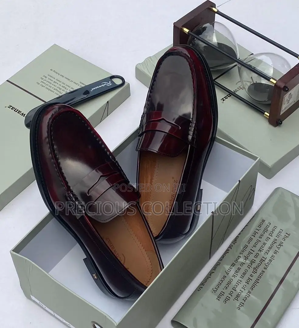 Plain Top, Glossy Leather, Pull on Richwanaz Luxury Shoe
