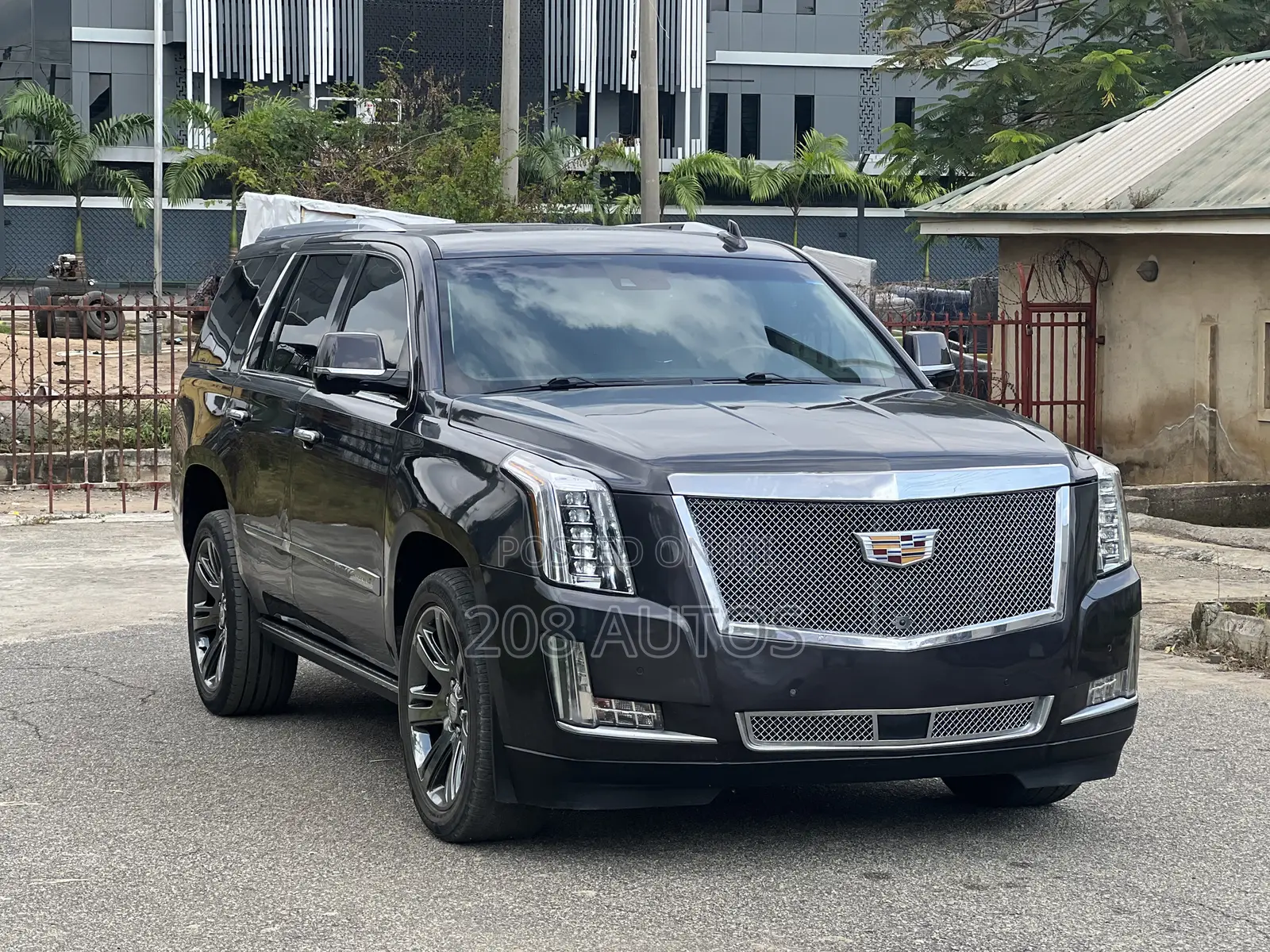 Cadillac Escalade 2016 Gray