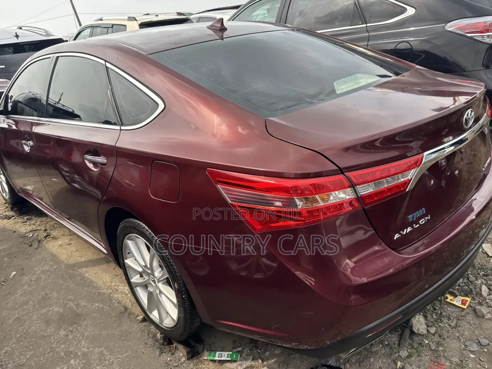 Toyota Avalon Limited 4dr Sedan (3.5L 6cyl 6A) 2014 Burgundy