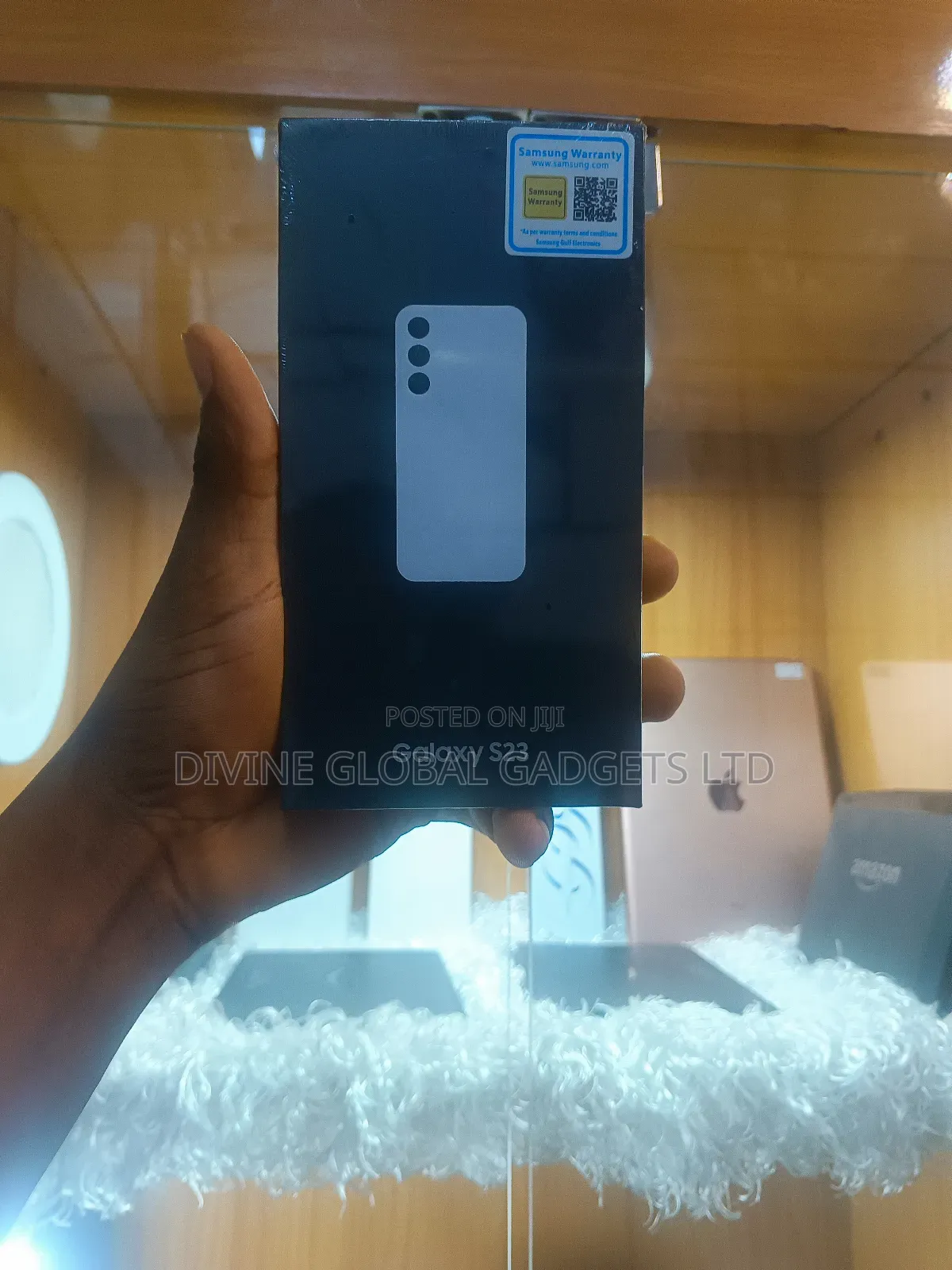 New Samsung Galaxy S23 128 GB Green