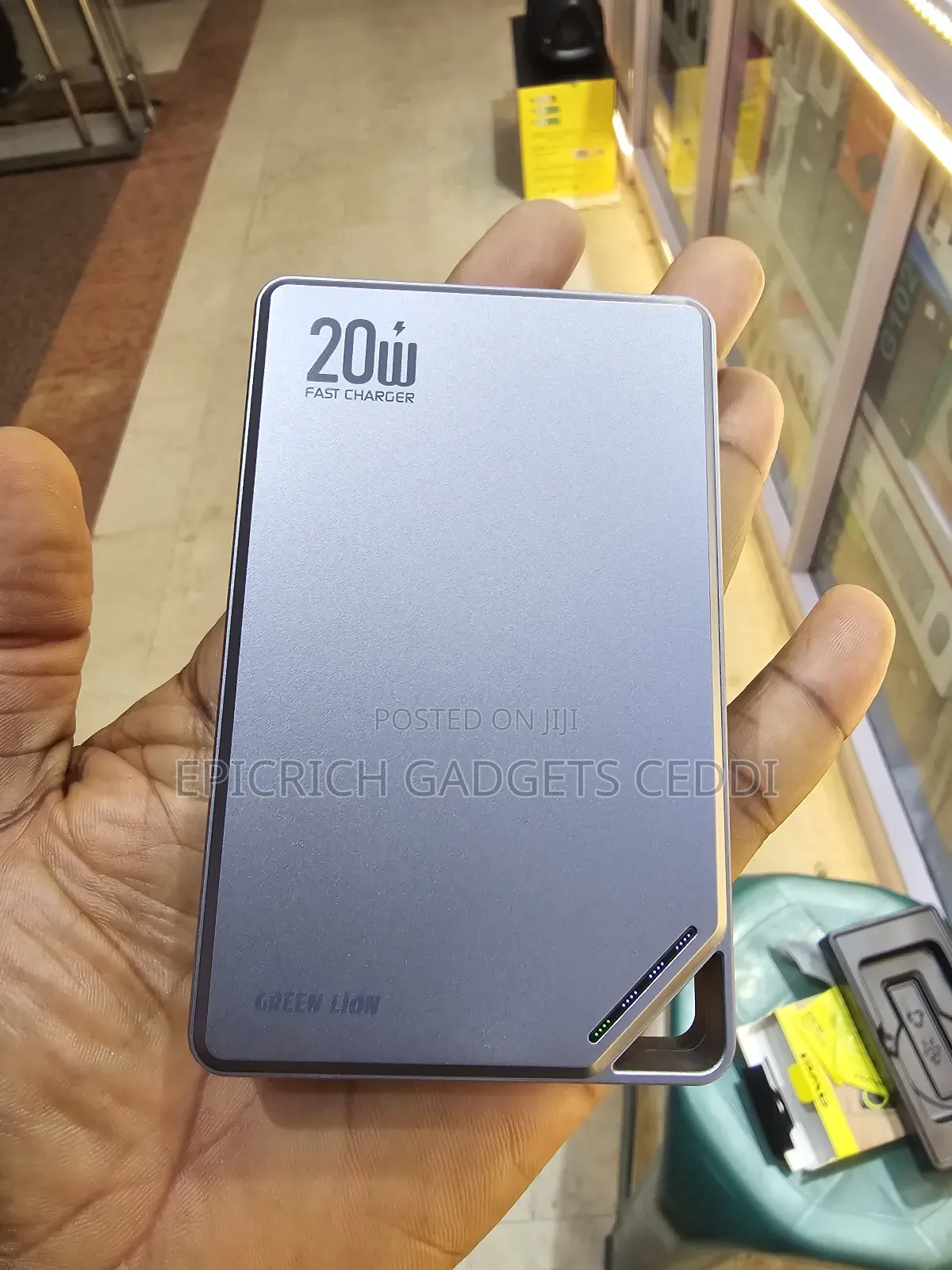 Green Lion Rayo 10000mah Magsafe Powerbank 20w Pd Wireless Charging