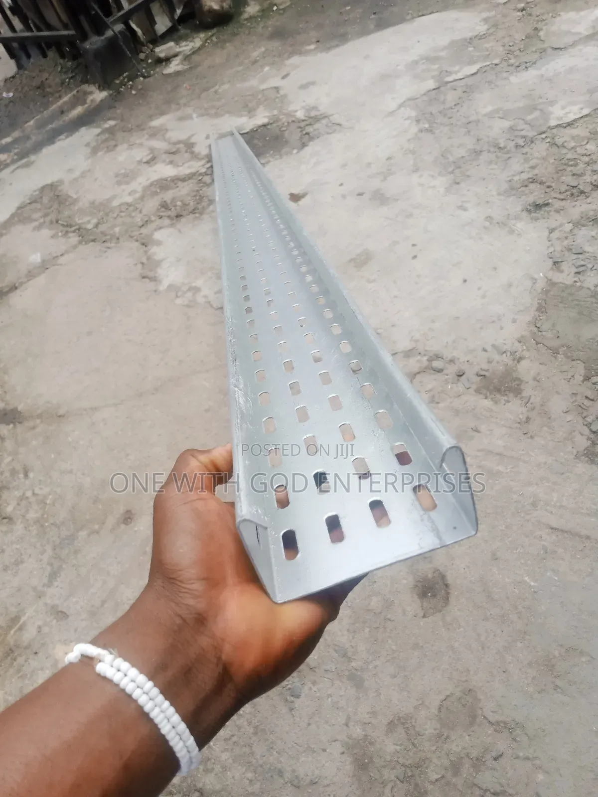100mm*50mm Hot Deep Galvanized Cable Tray