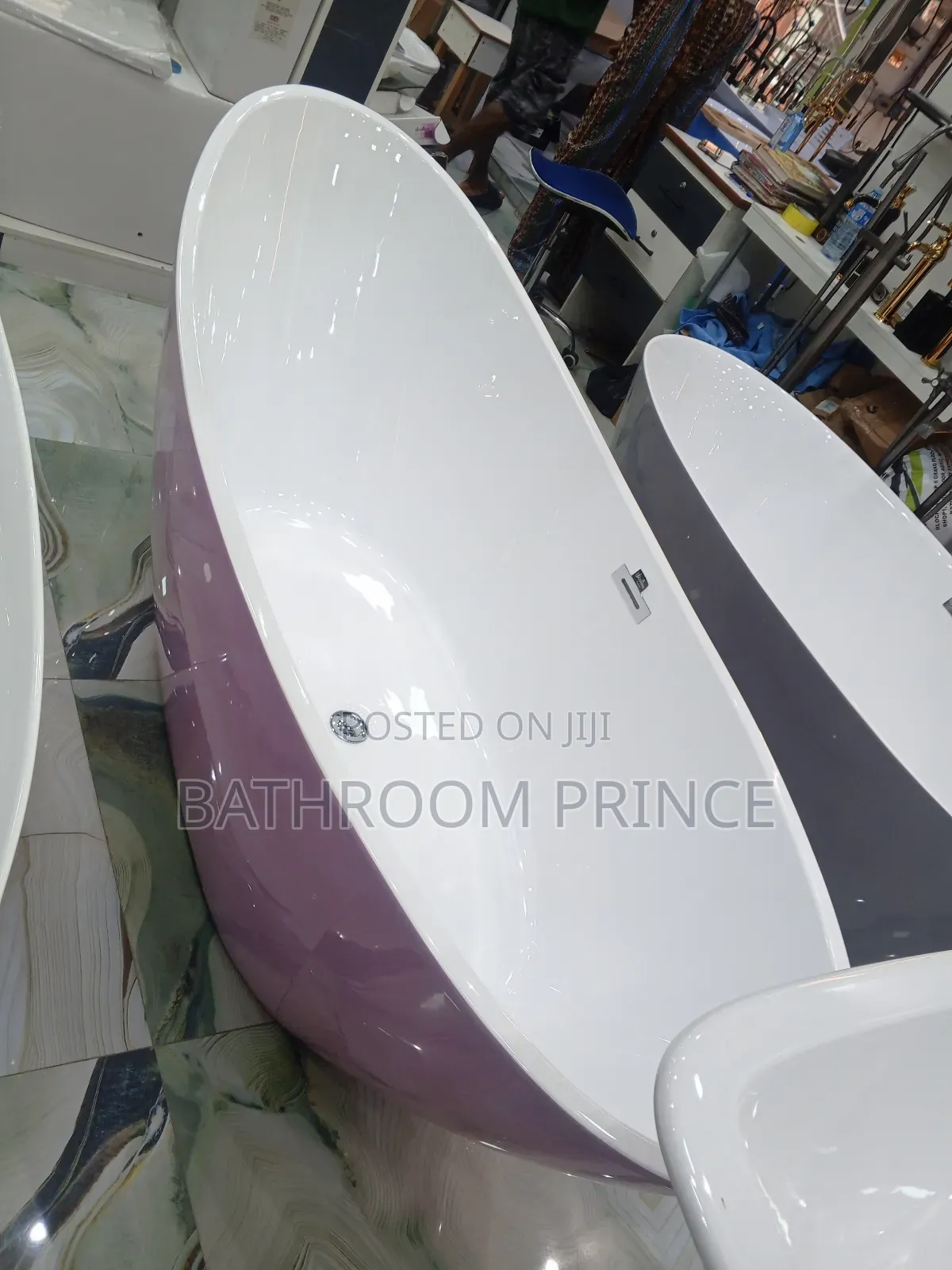 Glossy White and Pink Acrylic Bathtub