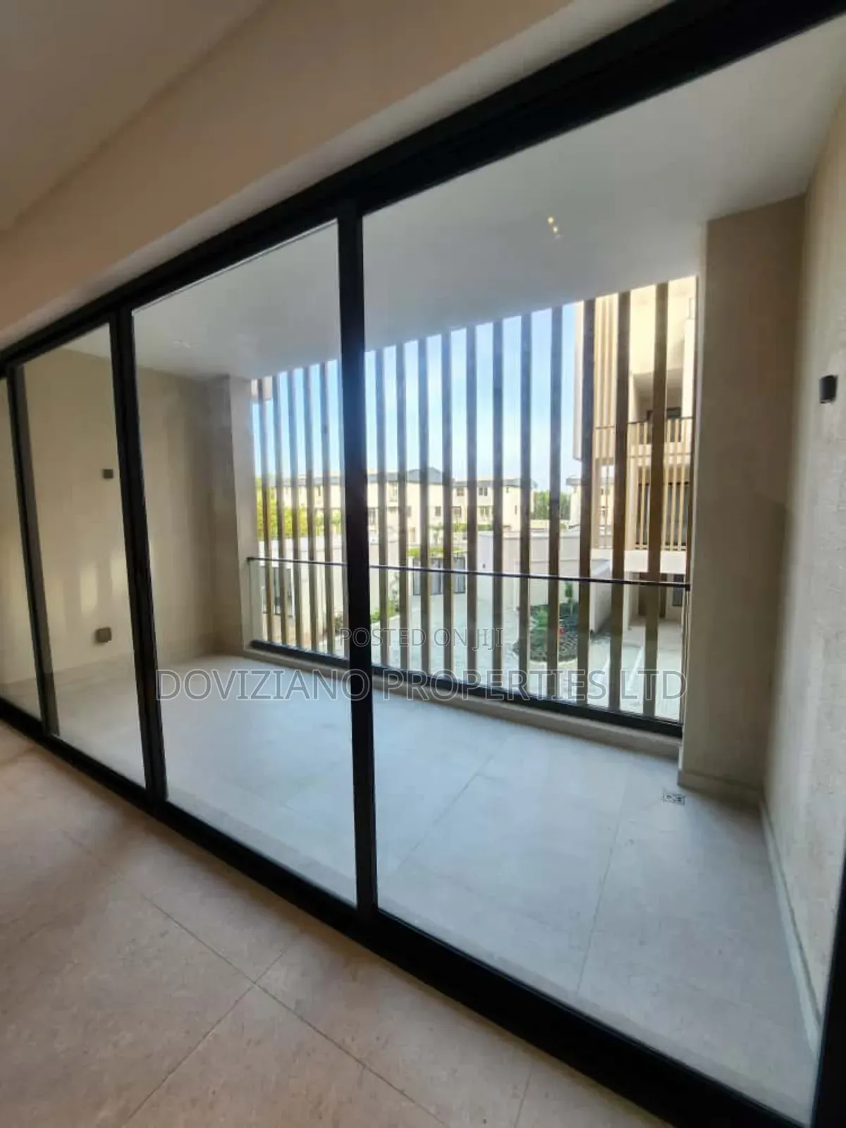 5bdrm Maisonette in Banana Island for rent