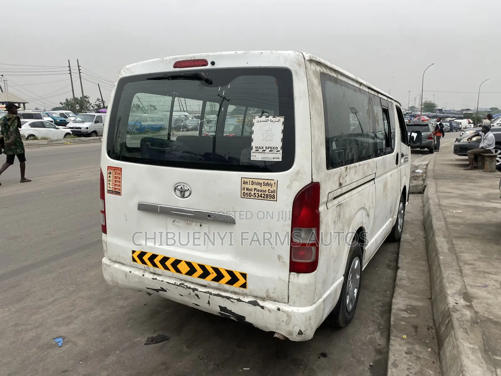 Toyota HiAce 2012 White