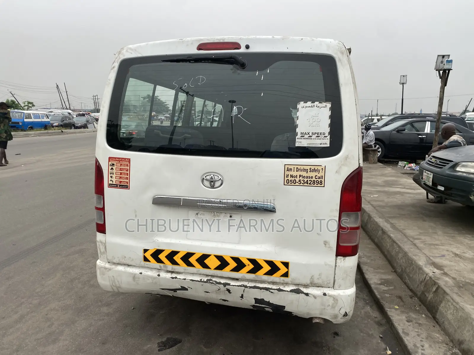 Toyota HiAce 2012 White