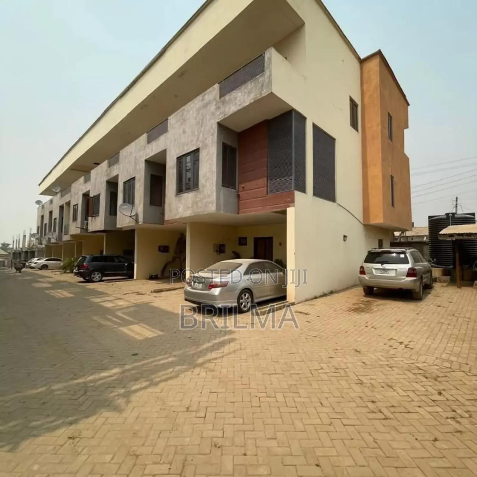 1bdrm Apartment in FHA for sale