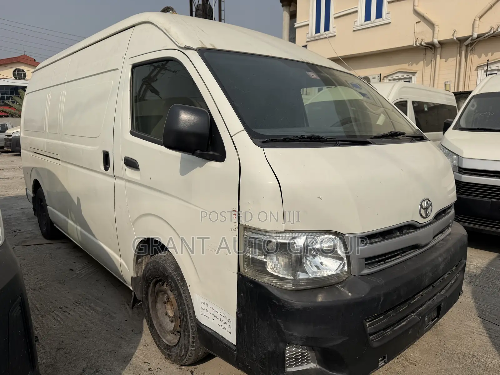 Toyota HiAce 2014 White