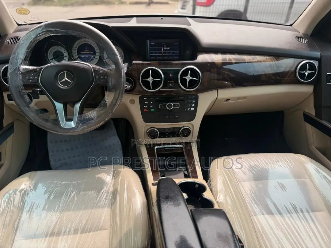 Mercedes-Benz GLK-Class 350 4MATIC 2013 White