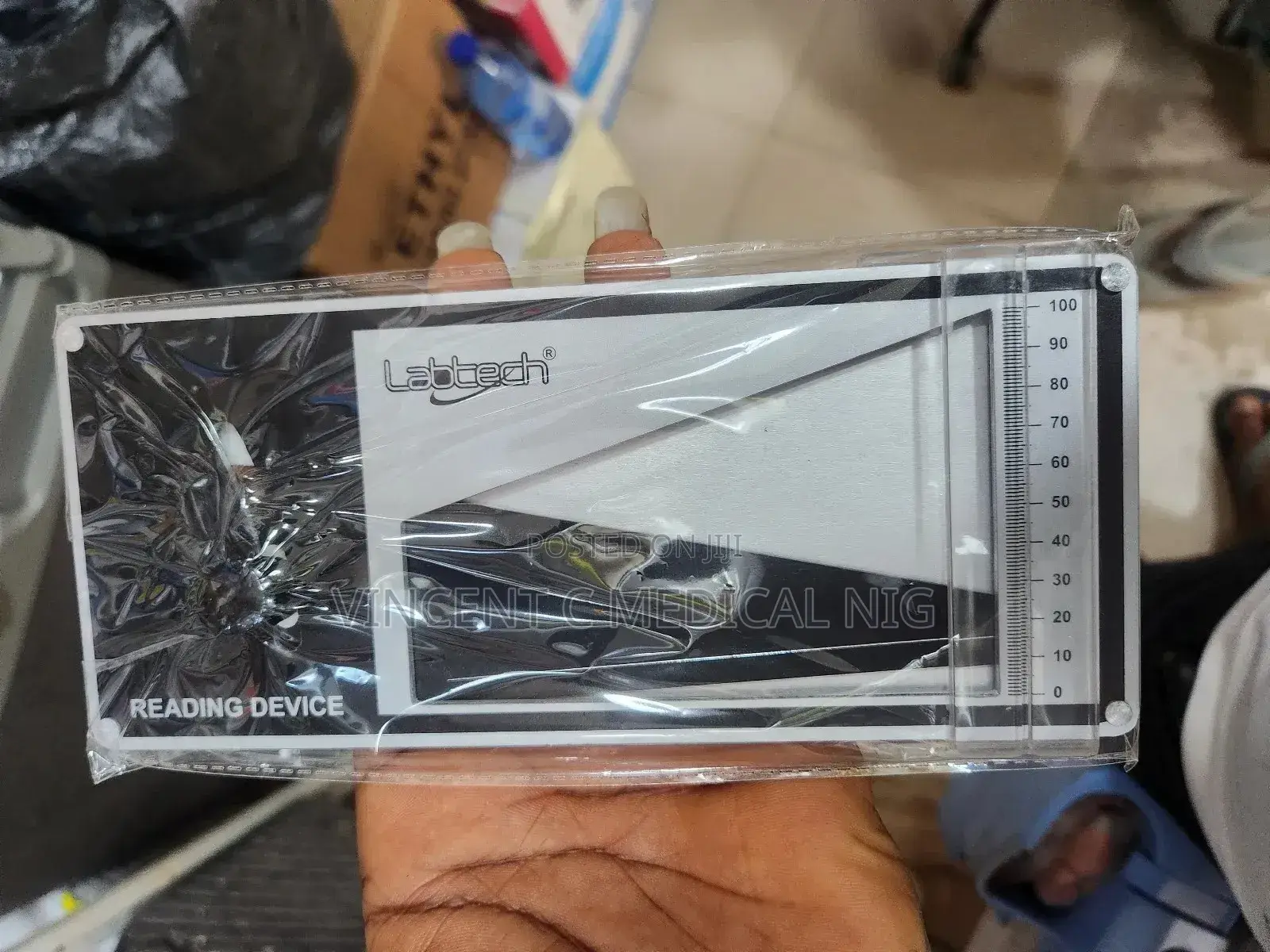 Hematocrit Reader