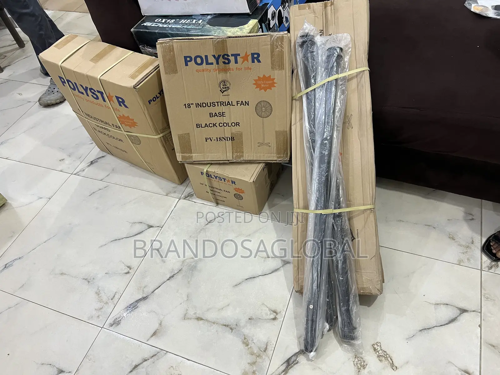 Polystar 18 Inch Fan Built for High Capacity Air Circulation [Pv-18ndb