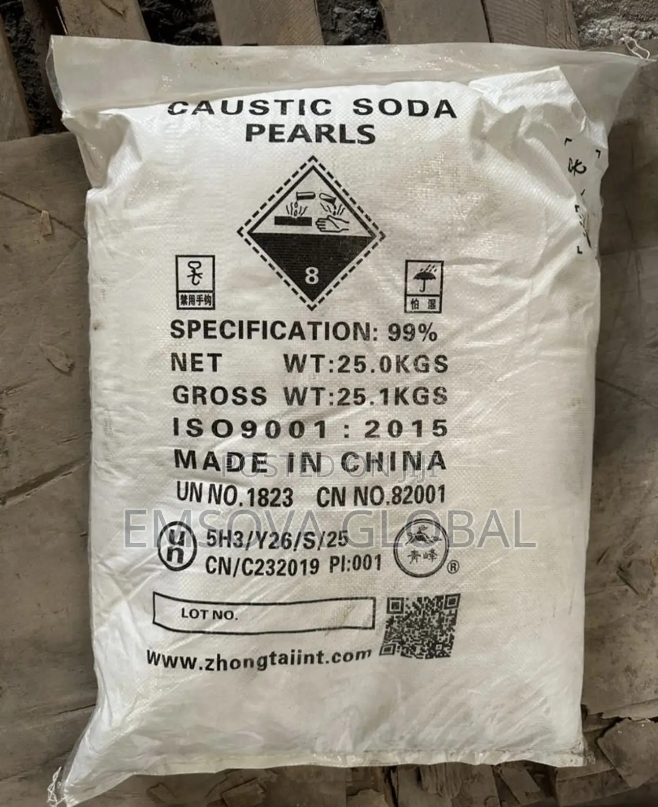Caustic Soda Pearls