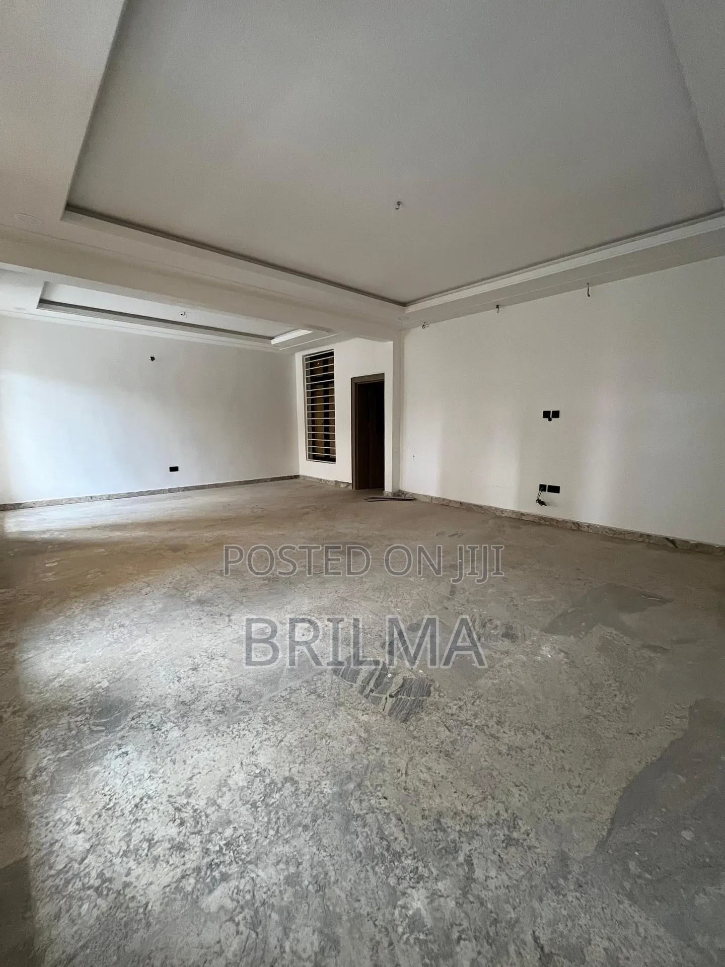 3bdrm Apartment in Gwarinpa for sale