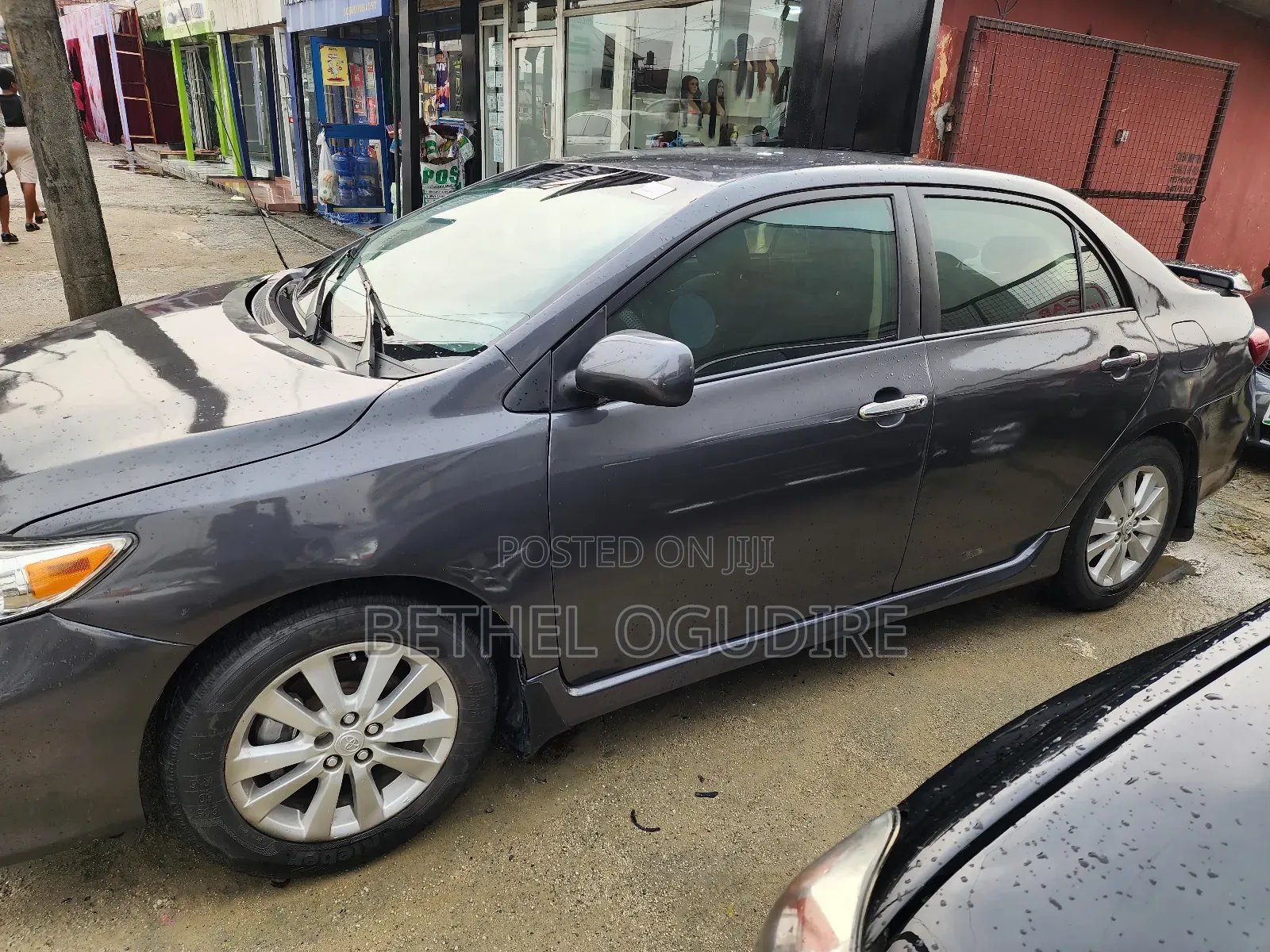 Toyota Corolla LE 4dr Sedan (1.8L 4cyl 4A) 2010 Gray