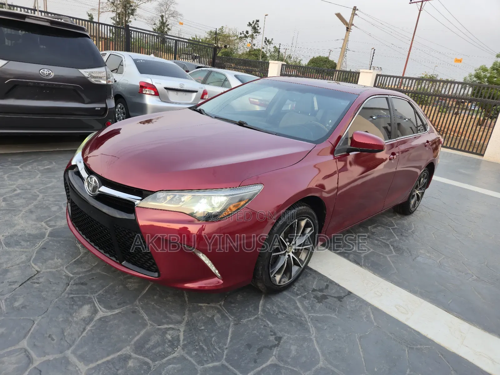 Toyota Camry XSE 4dr Sedan (3.5L 6cyl 6A) 2015 Red