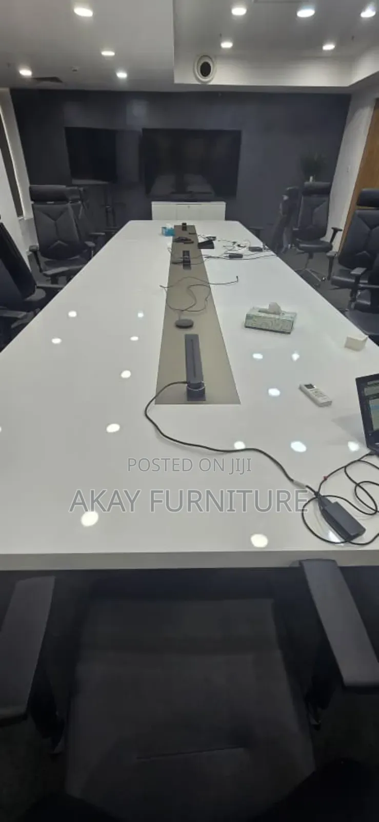 White Conference Table Size 6meters For 20 People