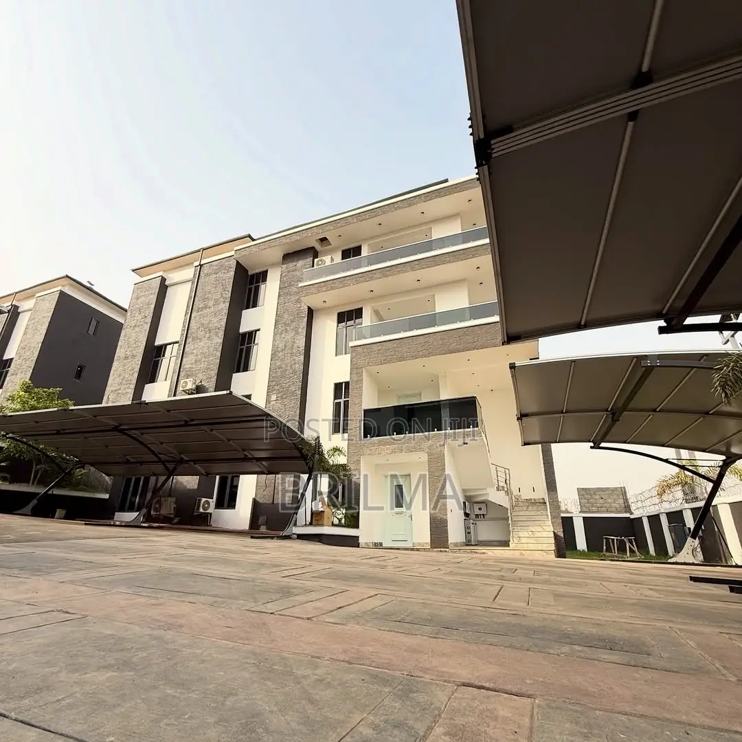 7bdrm Duplex in Kado for sale