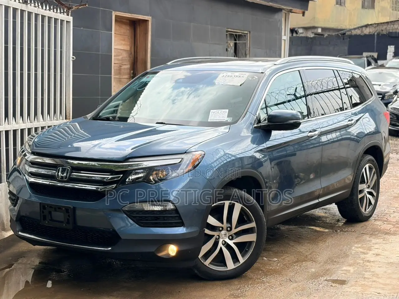 Honda Pilot Touring 4dr SUV 4WD (3.5L 6cyl 9A) 2016 Blue