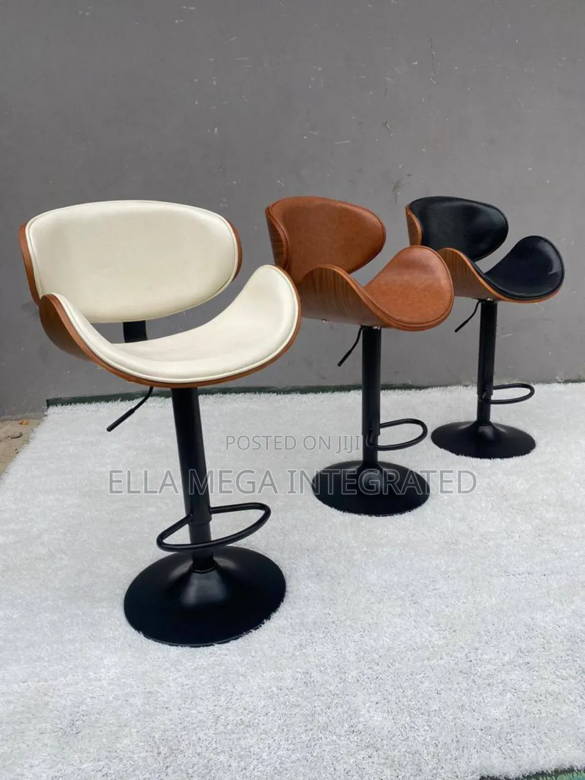 Swivel Bar Stool