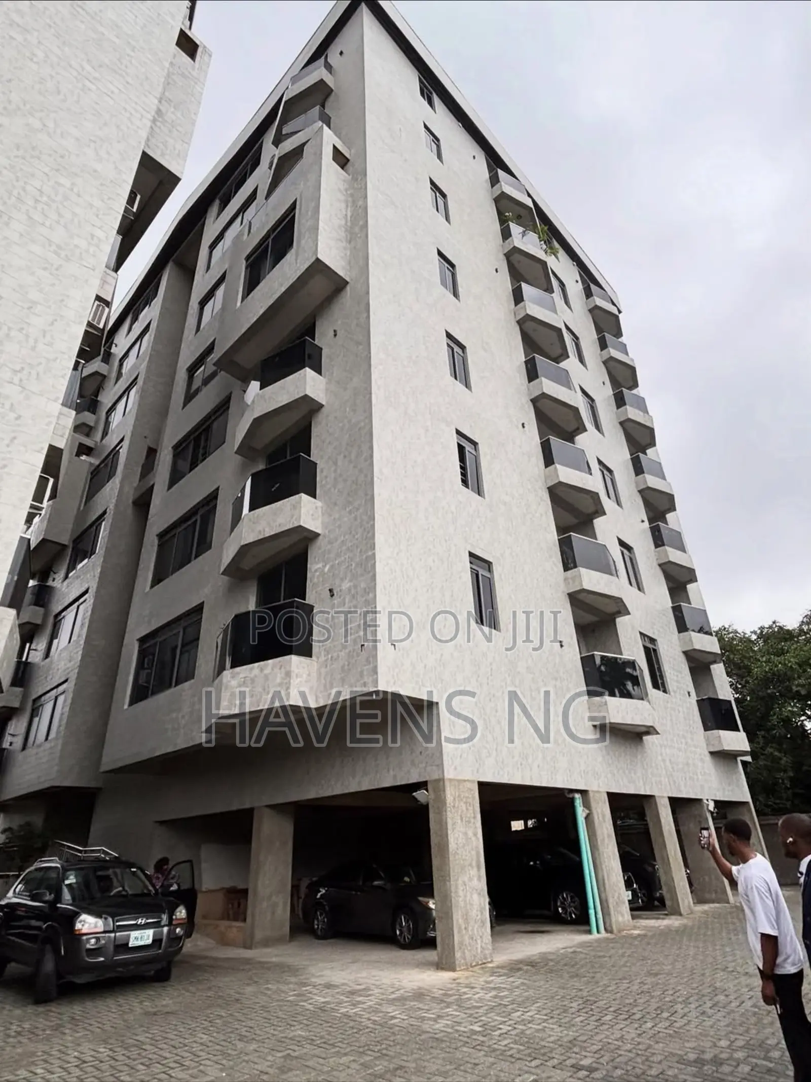 3bdrm Apartment in Victoria Island Extension for sale