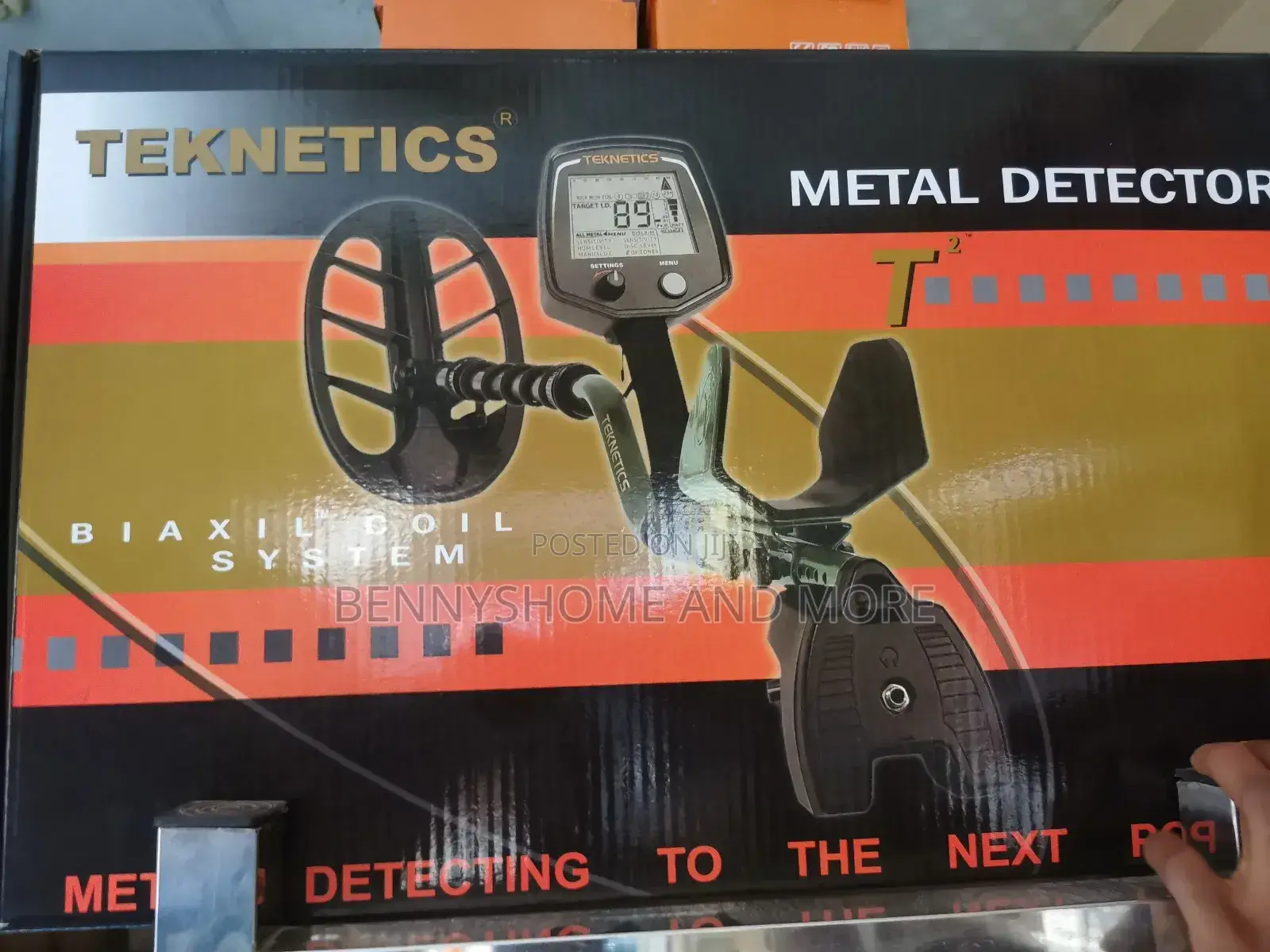 Teknetic Metal Detector