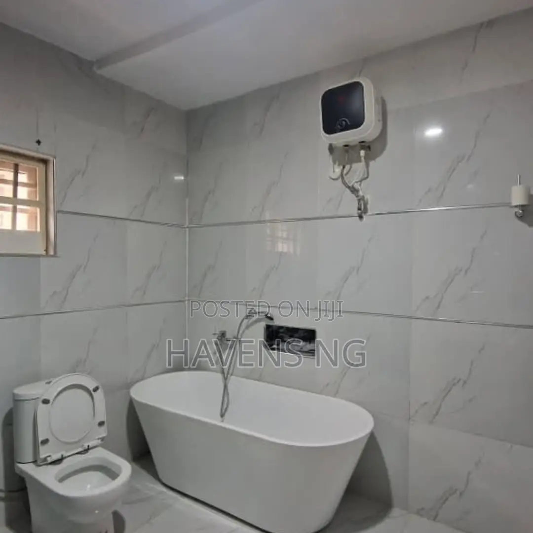 4bdrm Duplex in Emmanuel Estate, Jericho for sale