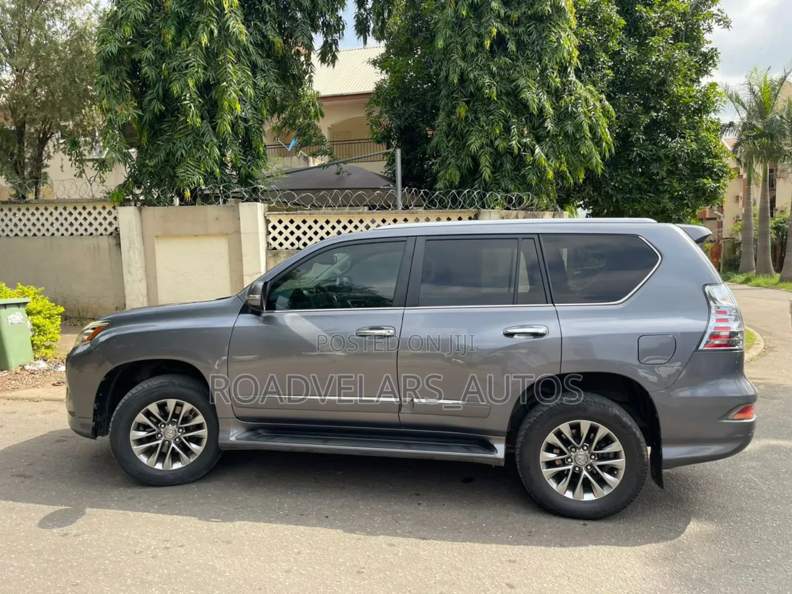 Lexus GX 460 Luxury 2016 Gray