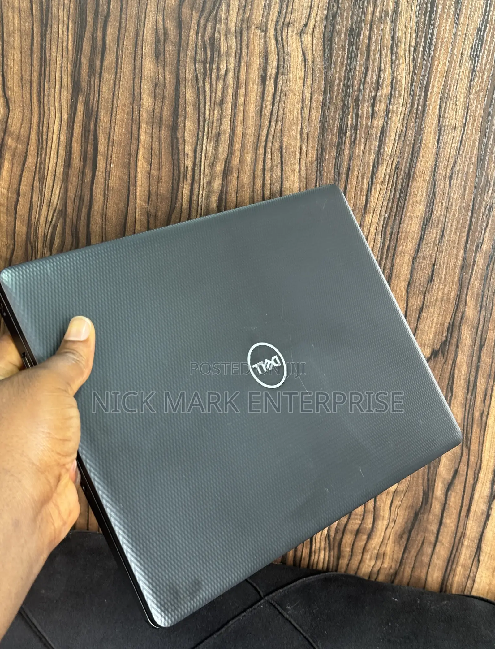Laptop Dell Inspiron 14 3493 4GB Intel Pentium SSD 128GB