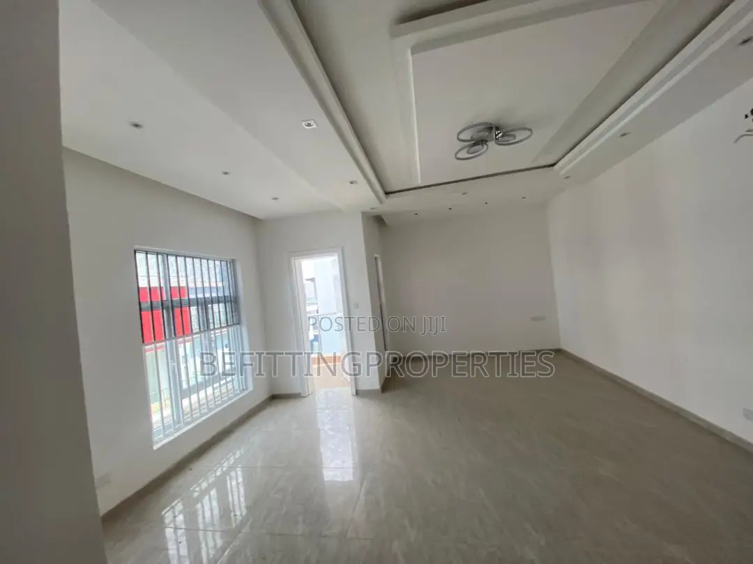 4bdrm Duplex in Ikeja Gra for sale