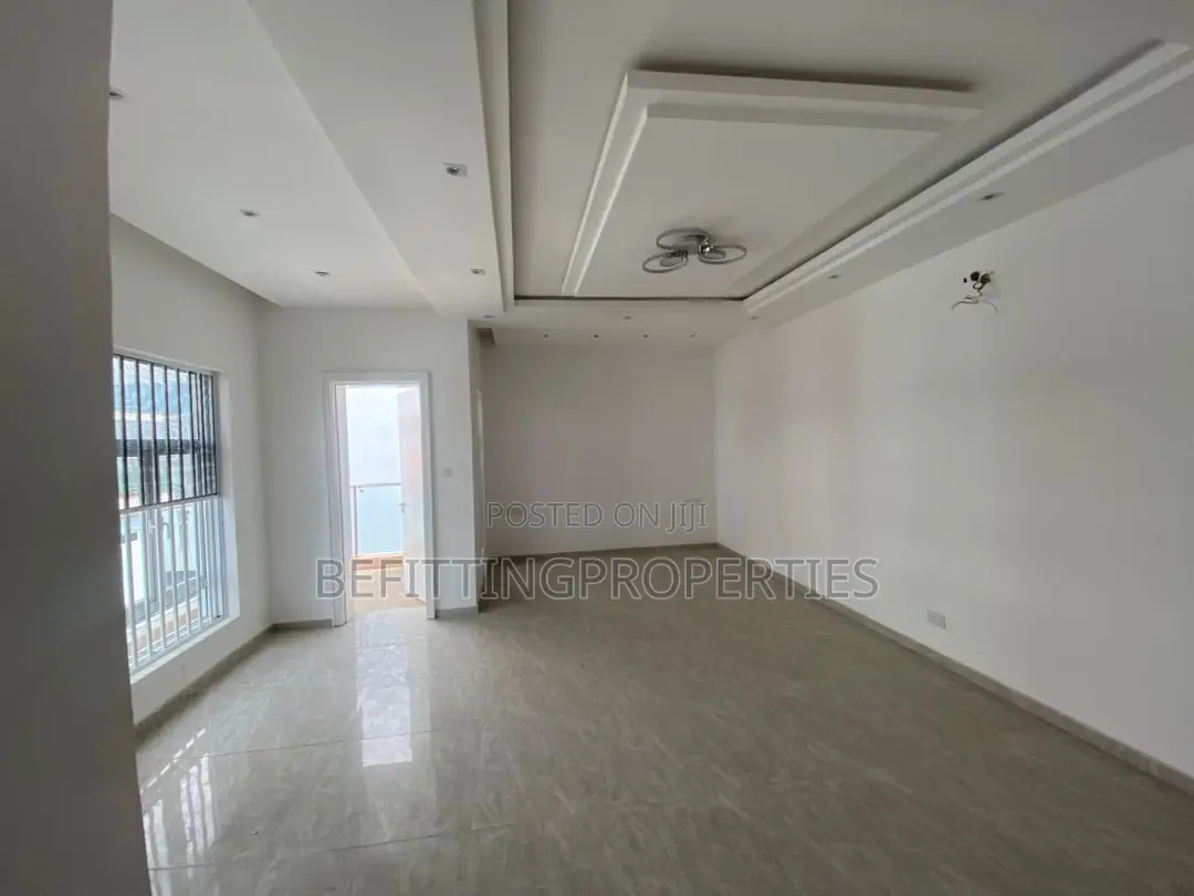 4bdrm Duplex in Ikeja Gra for sale