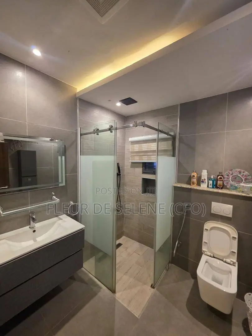 Service Apartment
