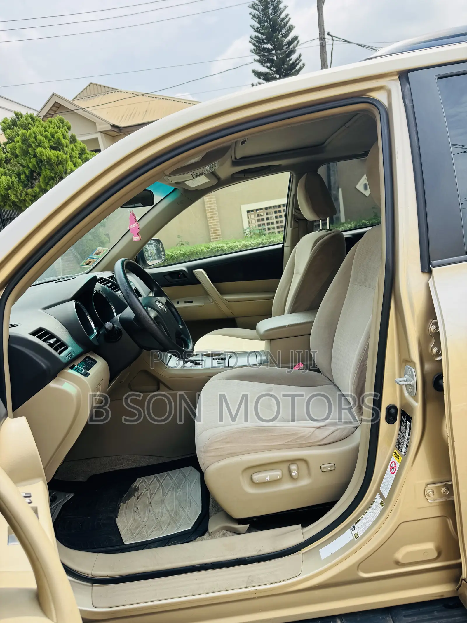 Toyota Highlander 2009 Gold