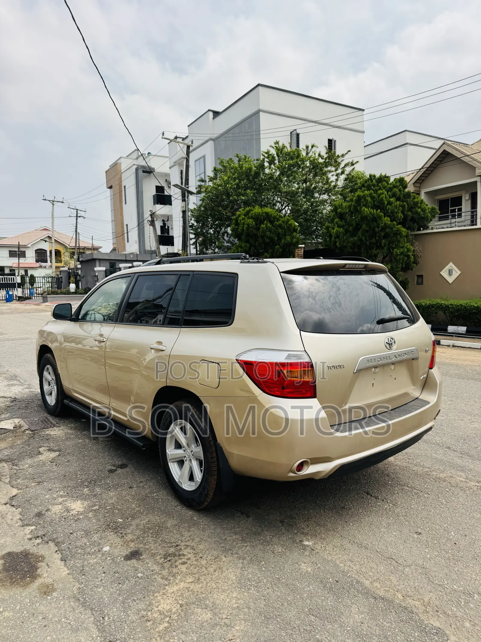 Toyota Highlander 2009 Gold