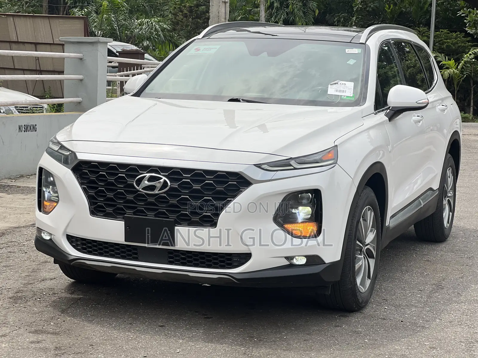 Hyundai Santa Fe Limited 2.4 AWD 2019 White