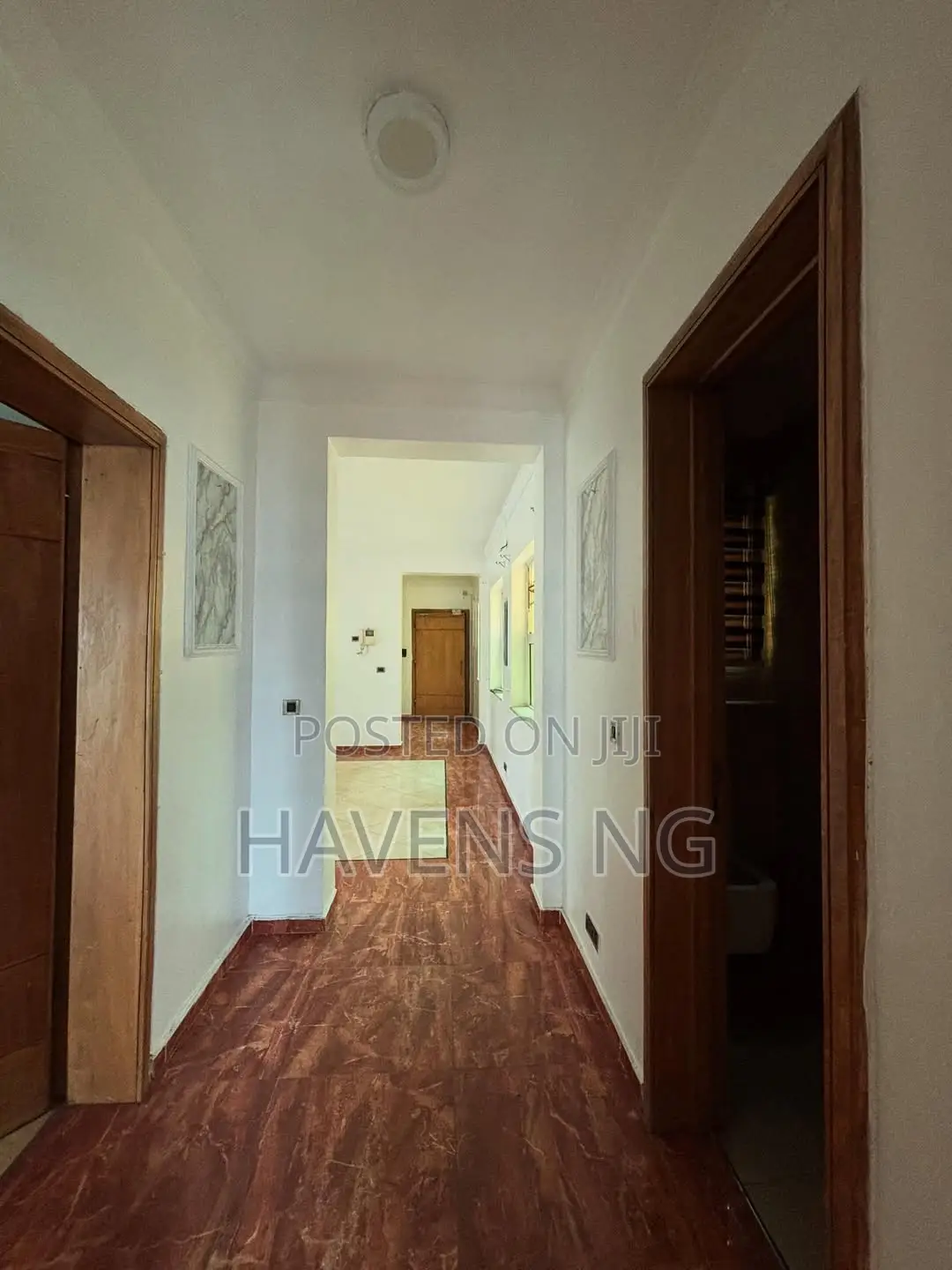 2bdrm Block of Flats in Lekki Phase 1 for sale