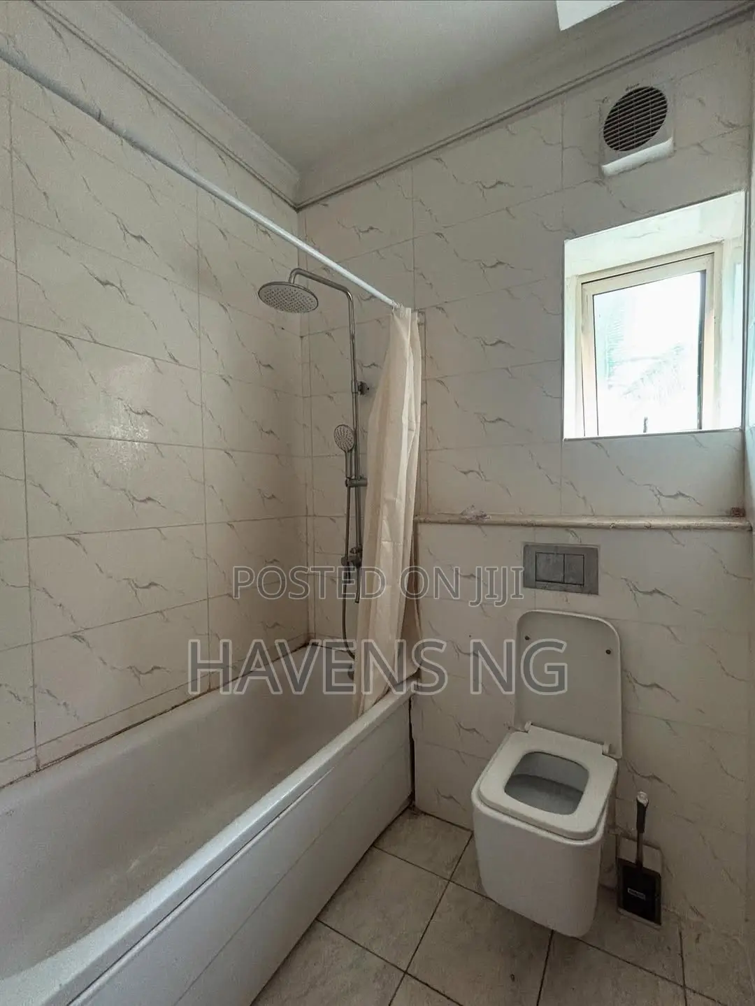 2bdrm Block of Flats in Lekki Phase 1 for sale