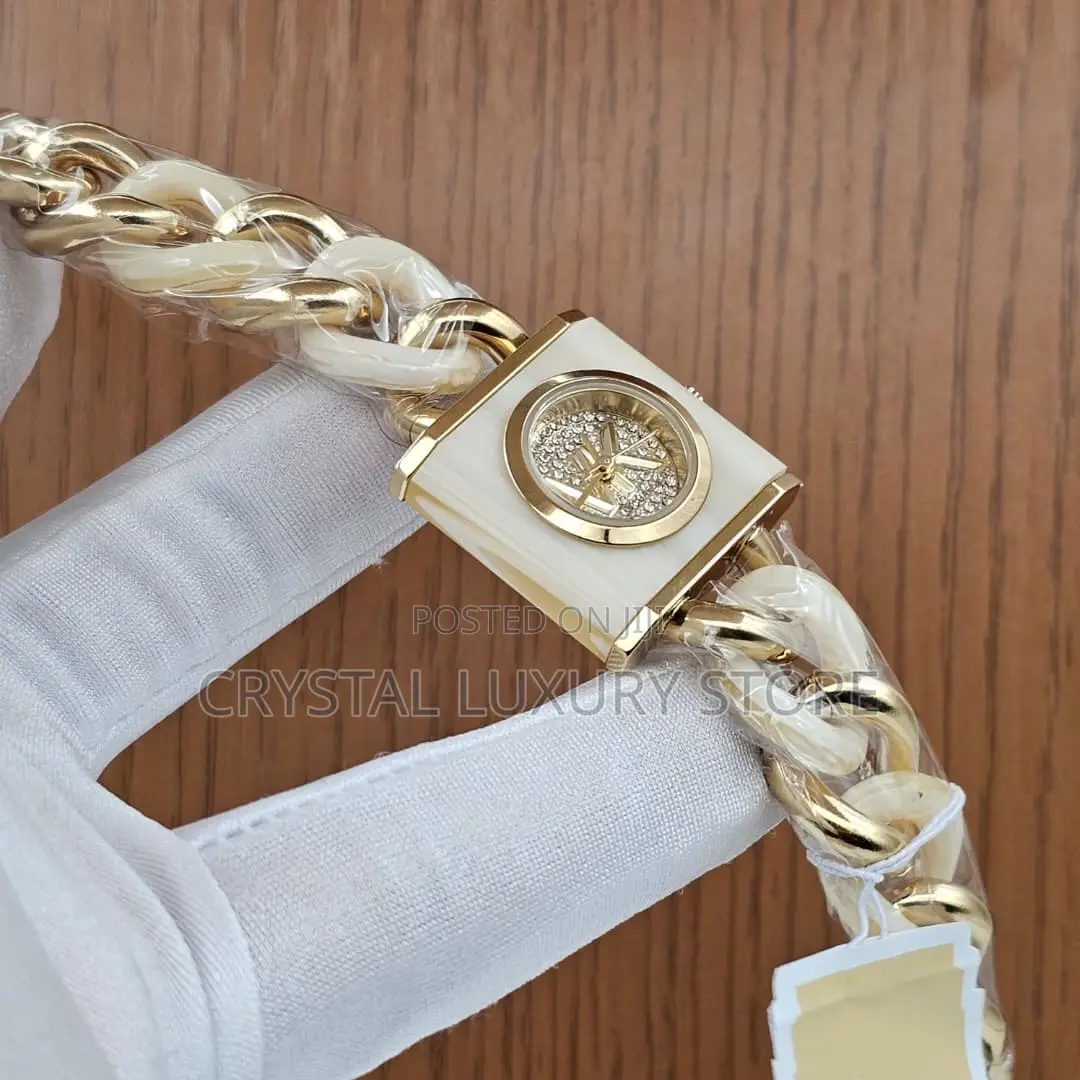 Michael Kors Quality Luxury Ladies Chain Strap Wristwatch