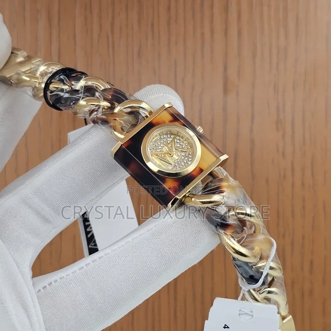 Michael Kors Quality Luxury Ladies Chain Strap Wristwatch