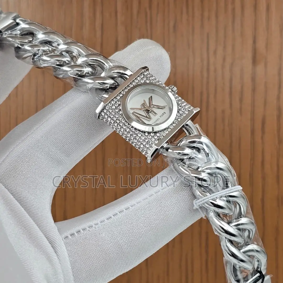 Michael Kors Quality Luxury Ladies Chain Strap Wristwatch