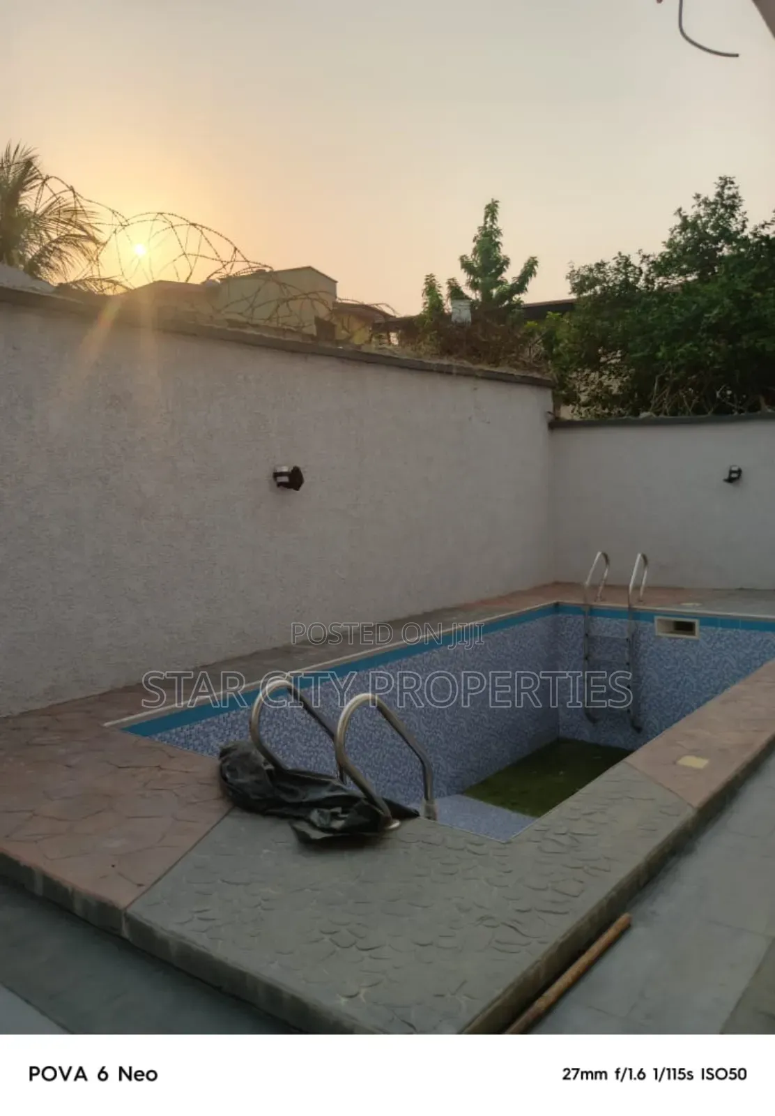 4bdrm Duplex in Omole Phase 1 for rent