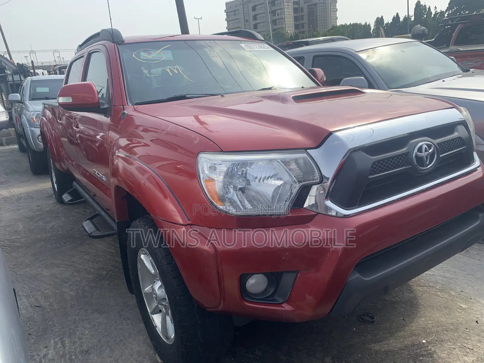 Toyota Tacoma TRD PRO V6 4dr Double Cab 4WD 5.0 ft. SB (4.0L 6cyl 5A) Red