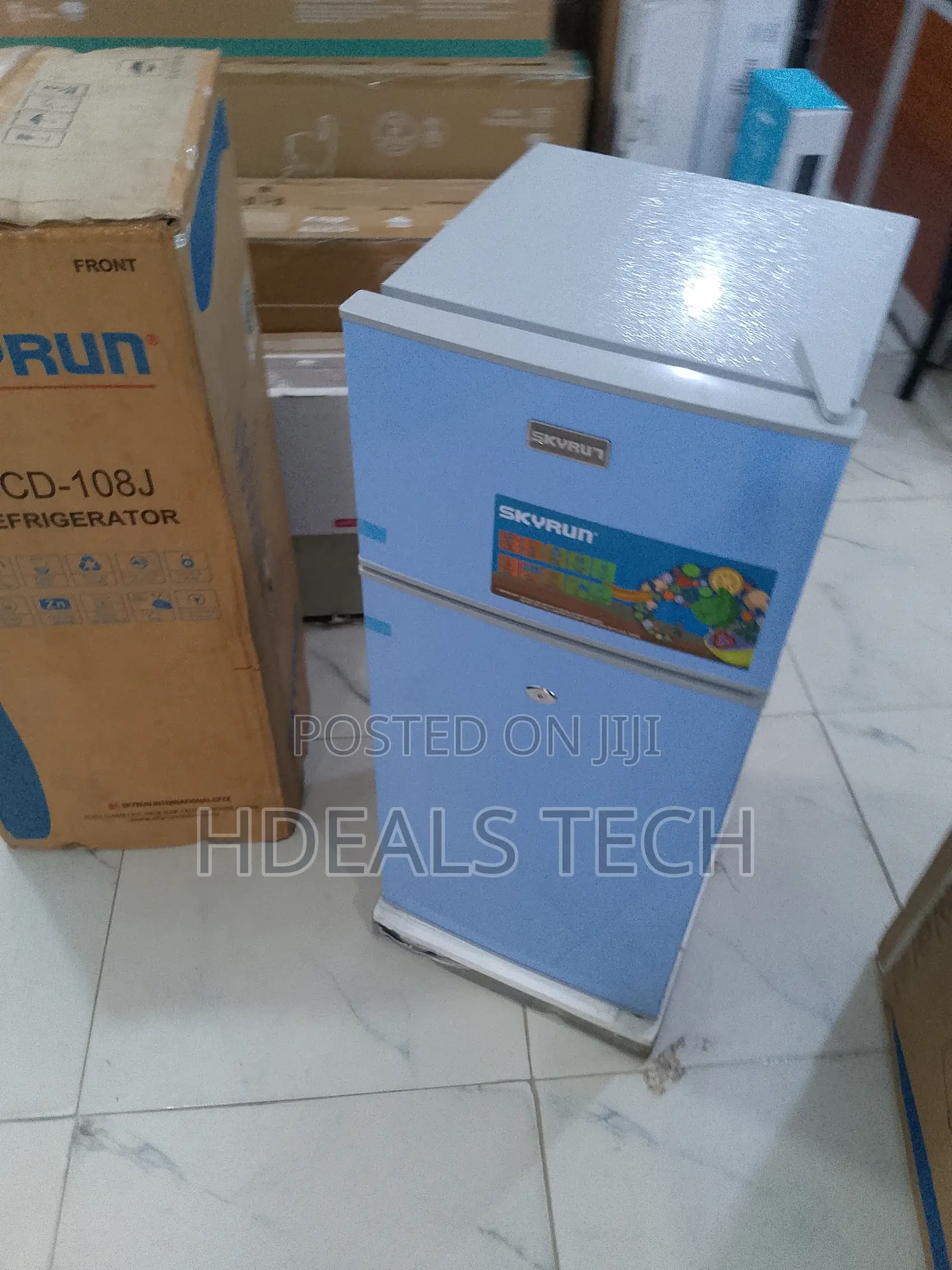 Skyrun Small Double Door Fridge With Freezer Compartment