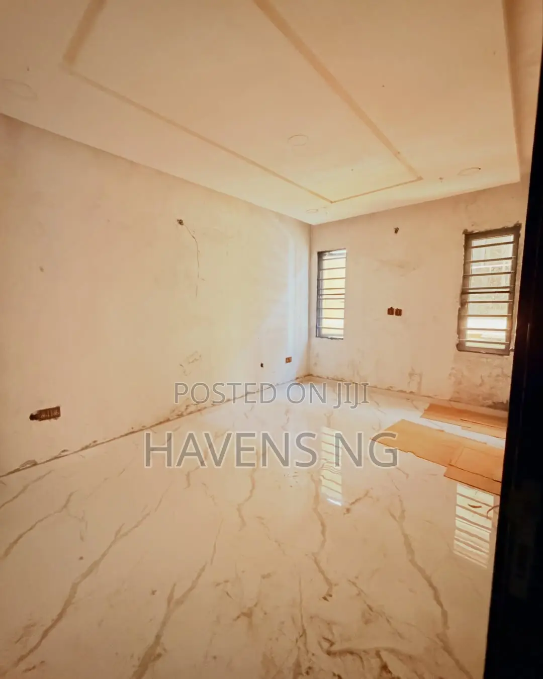 4bdrm Duplex in Kosofe / Kosofe for sale