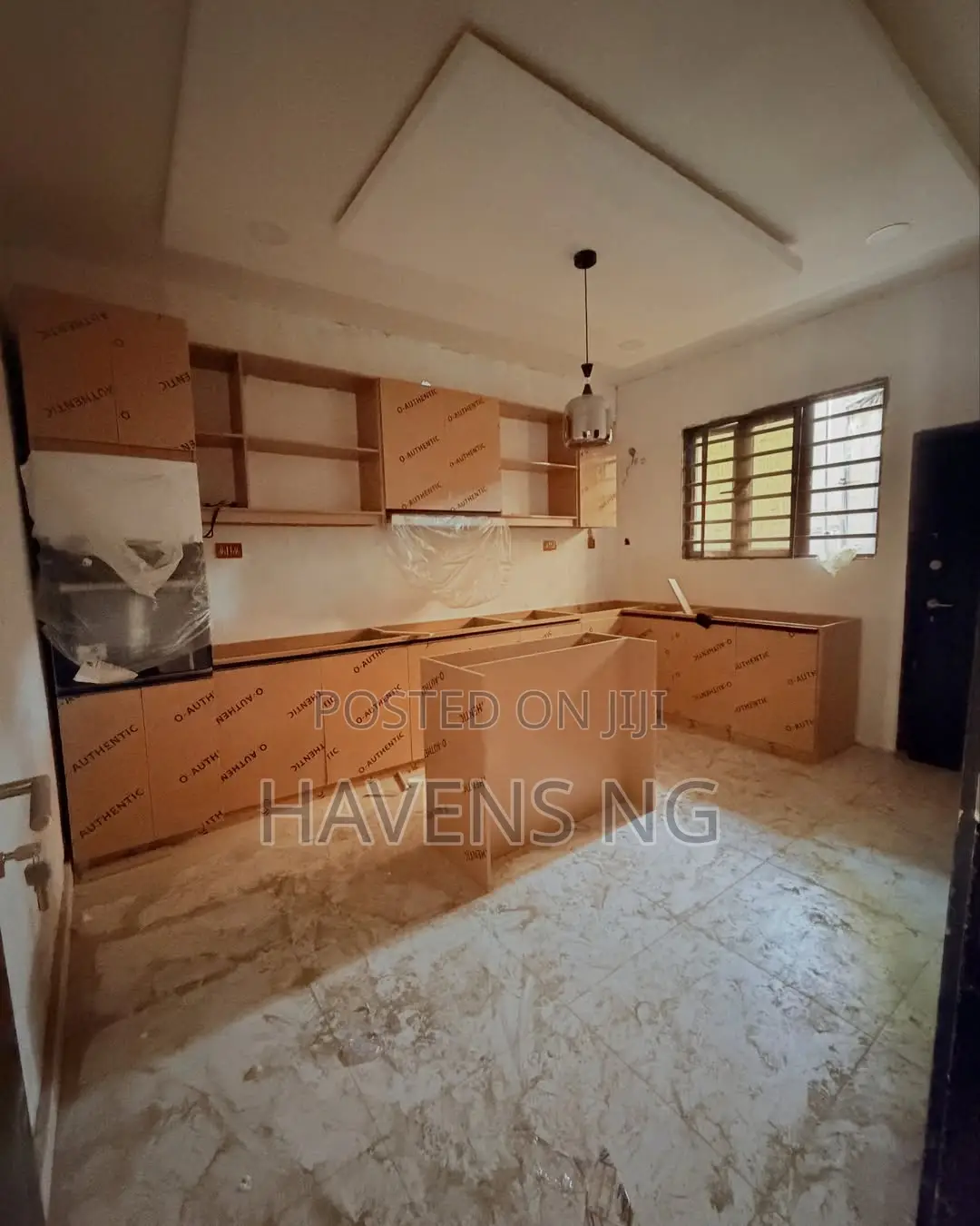 4bdrm Duplex in Kosofe / Kosofe for sale