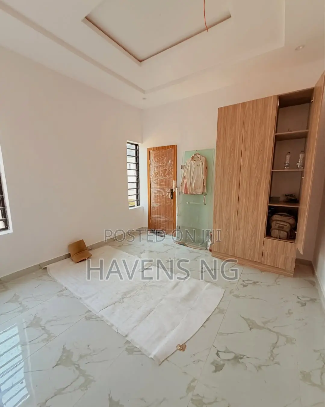 5bdrm Duplex in Omole Phase 1 for sale
