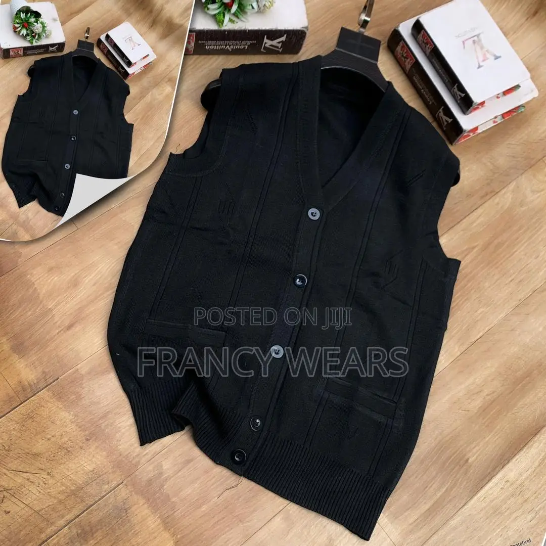 Men’S Casual v-Neck Button-Down Sweater Vest.