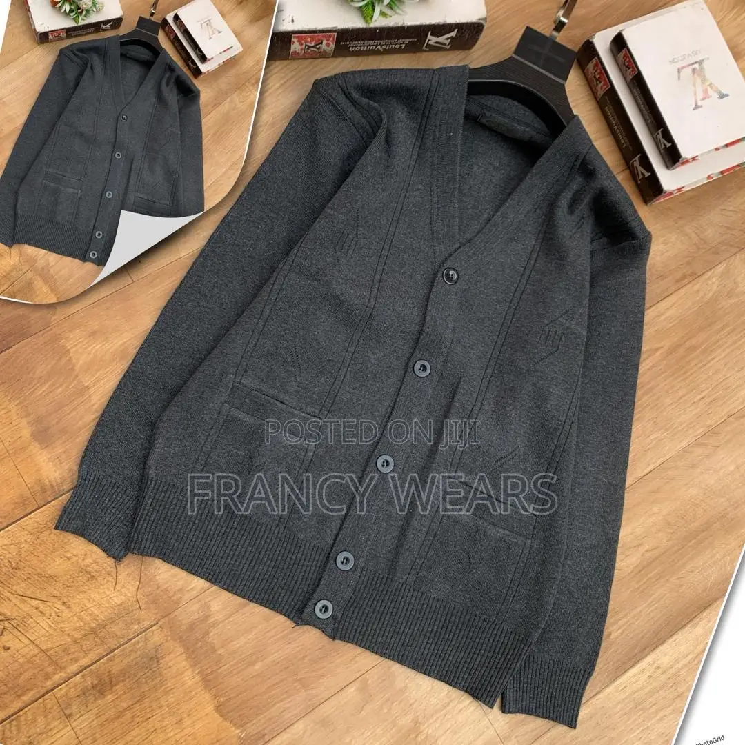 Men’S Casual v-Neck Button-Down Sweater Vest.
