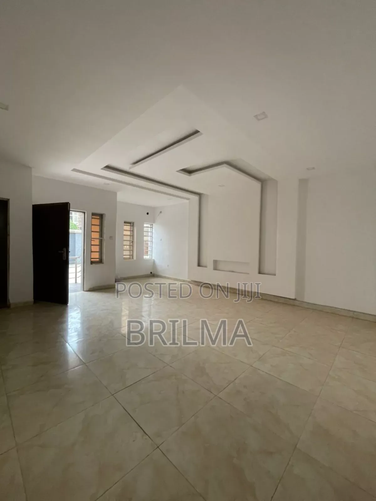 2bdrm Block of Flats in Jahi for sale