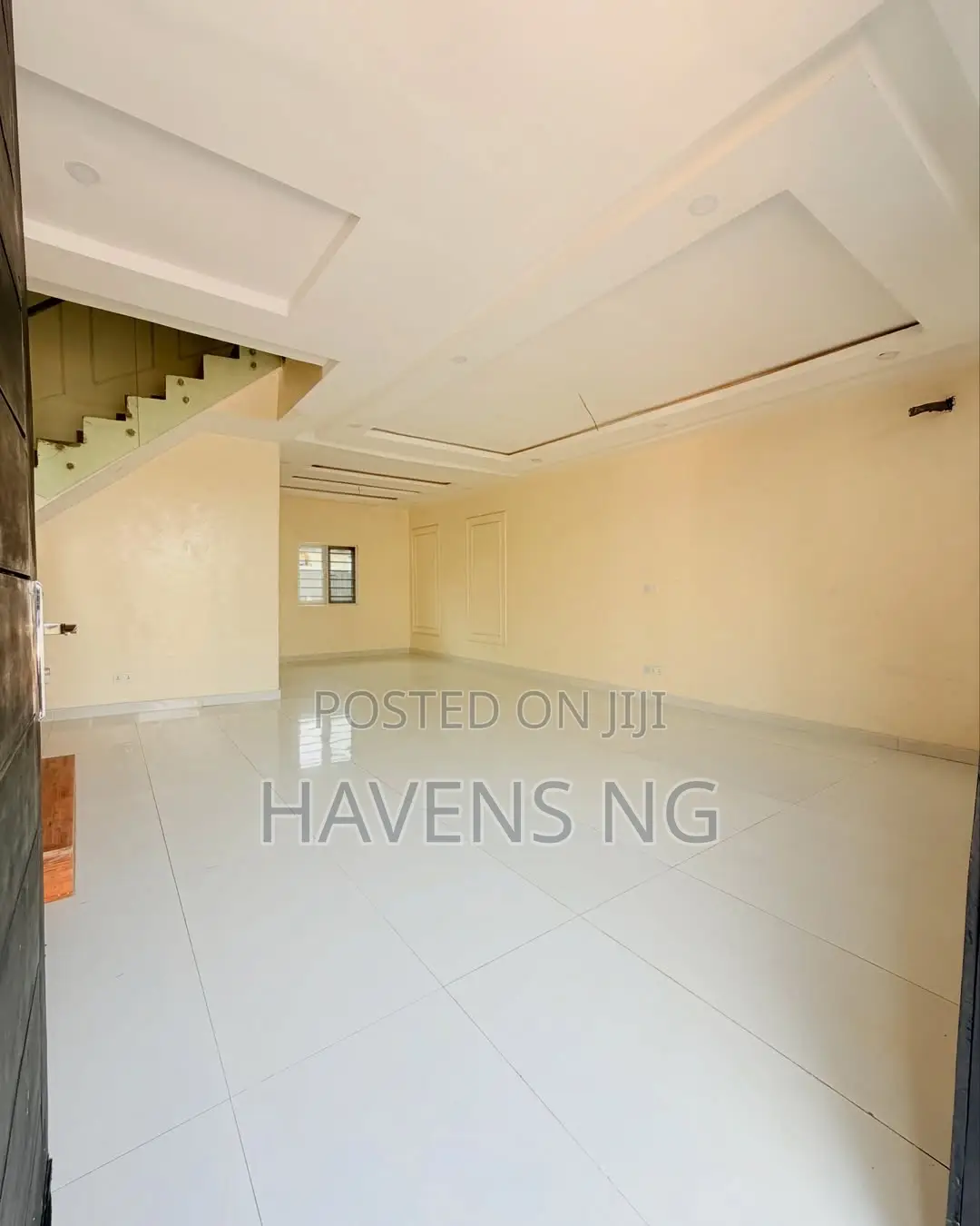 3bdrm Duplex in Airport Road / Ikeja for sale