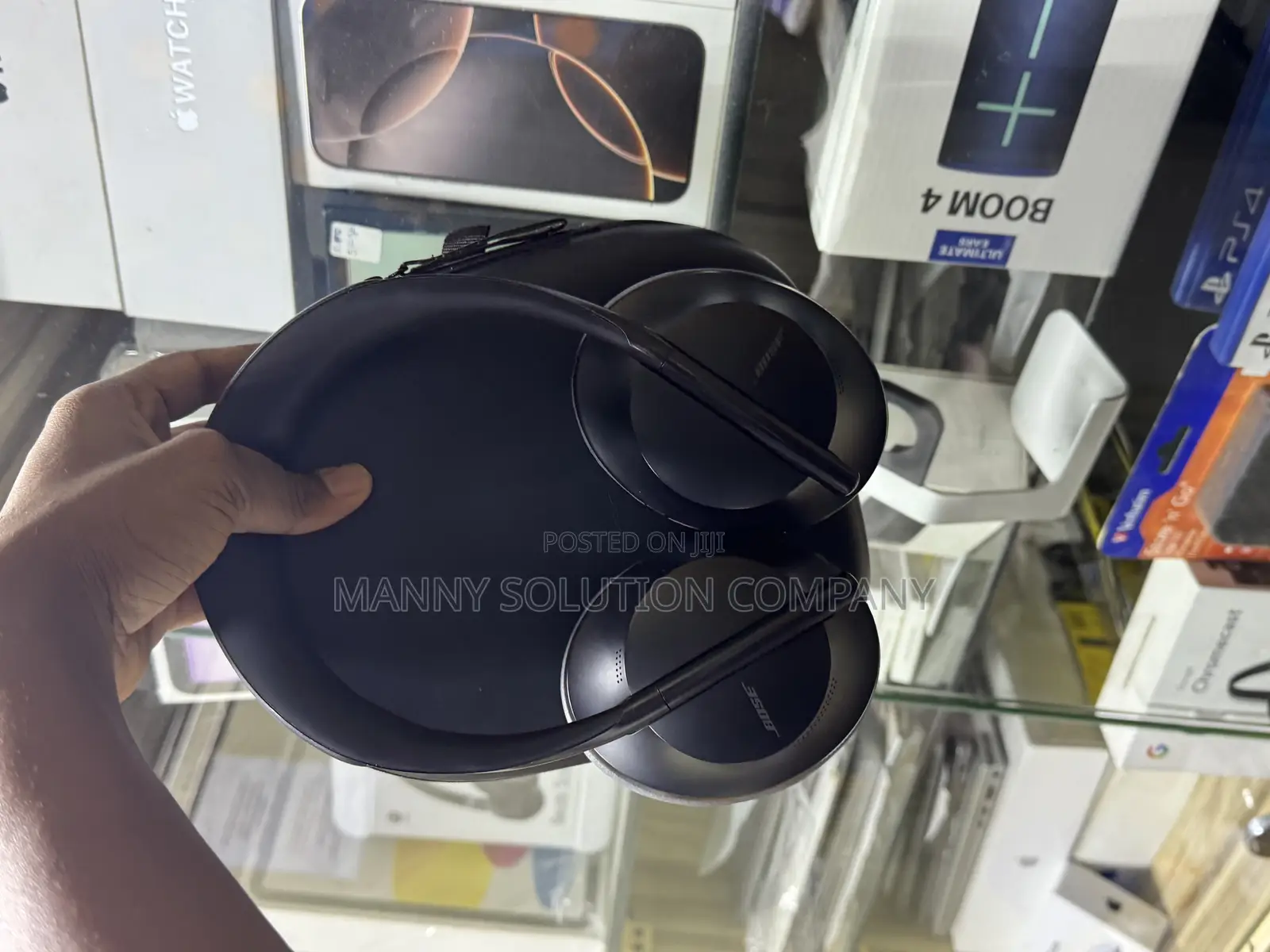 Bose Headphones 700